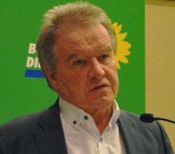 Umweltminister Franz Untersteller beim Vortrag am 27.02.2020 in Tauberbischofsheim