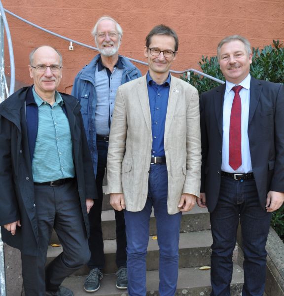 Rainer Moritz, Dietrich Grebbin, MdL Hermino Katzenstein und Bürgermeister Christian Kremer