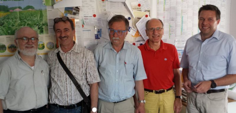 Kreisräte Hans Hartung, Gunter Schmidt, Eberhard Feucht und rainer Moritz beim Leiter der Energieagentur des Main-Tauber-Kreises, Frank Künzig